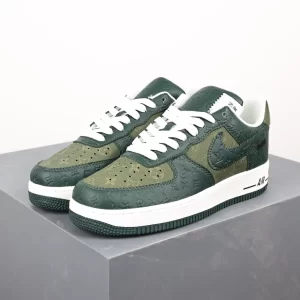 Louis Vuitton x Nike Air Force 1 Low Sneaker - LS182