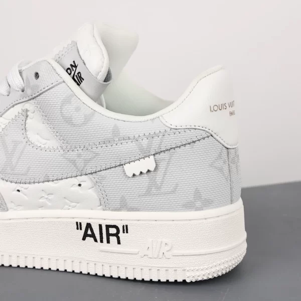 Louis Vuitton x Nike Air Force 1 Low Sneaker - LS183