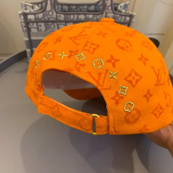 Louis Vuitton Cap - LCH33