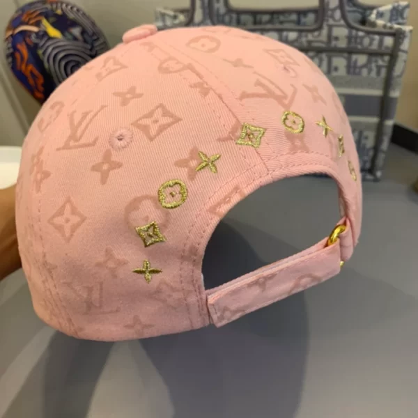 Louis Vuitton Cap - LCH31