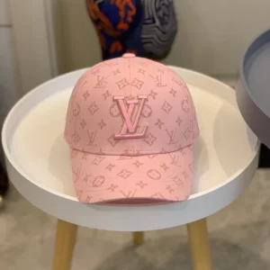 Louis Vuitton Cap - LCH31