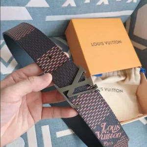 Louis Vuitton Belt - LB57