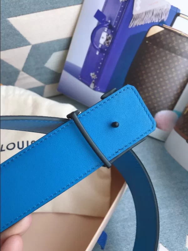 Louis Vuitton Belt - LB60