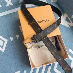 Louis Vuitton Belt - LB25