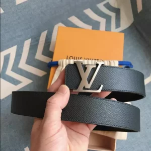 Louis Vuitton Belt - LB33