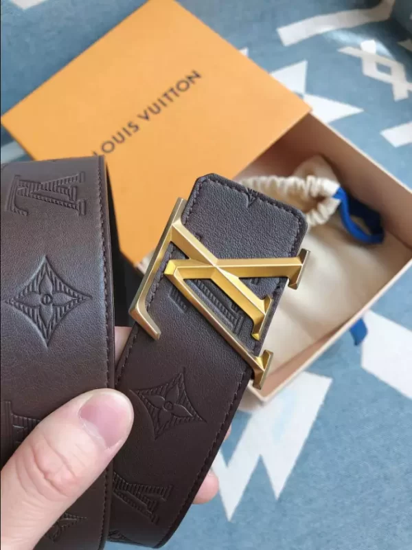 Louis Vuitton Belt - LB41