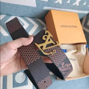 Louis Vuitton Belt - LB54