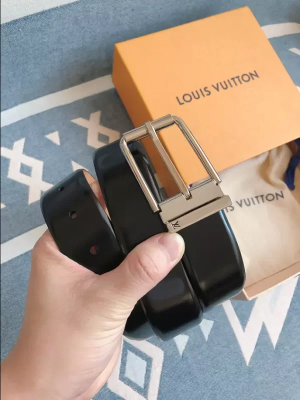 Louis Vuitton Belt - LB46