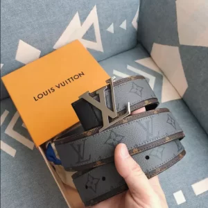 Louis Vuitton Belt - LB52