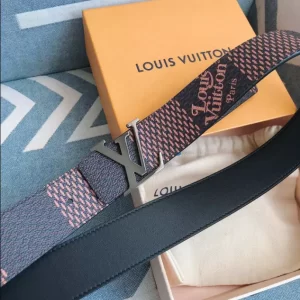 Louis Vuitton Belt - LB57