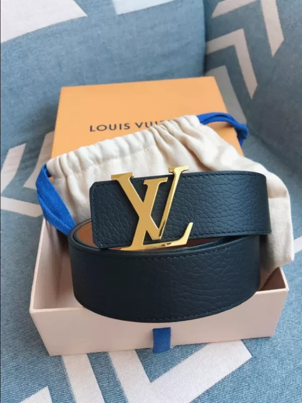 Louis Vuitton Belt - LB32