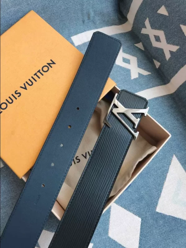 Louis Vuitton Belt - LB40