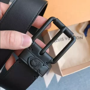 Louis Vuitton Belt - LB44