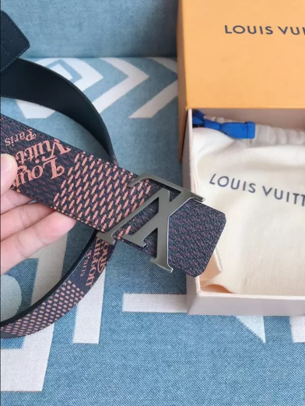 Louis Vuitton Belt - LB57