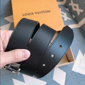 Louis Vuitton Belt - LB44