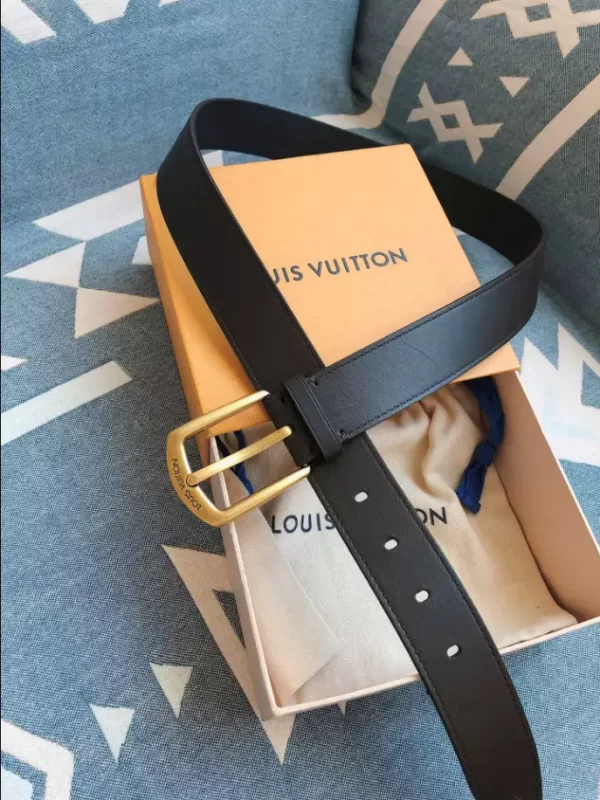 Louis Vuitton Belt - LB49