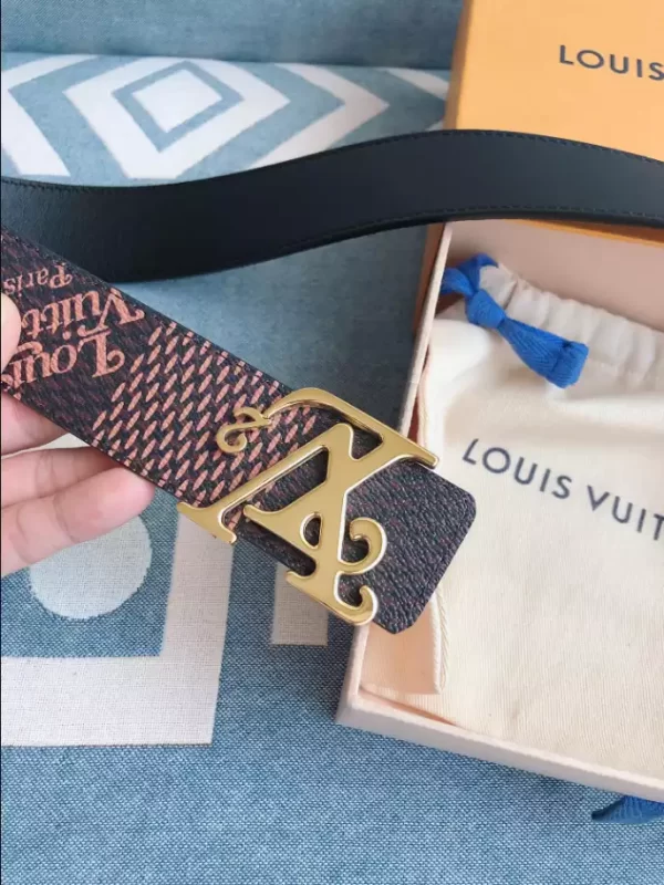 Louis Vuitton Belt - LB54