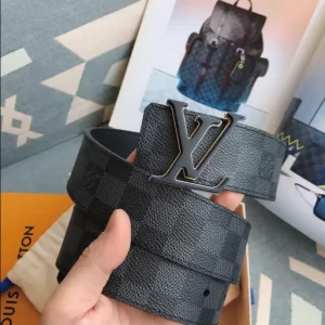 Louis Vuitton Belt - LB59