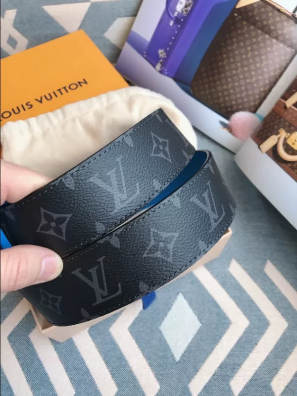 Louis Vuitton Belt - LB61