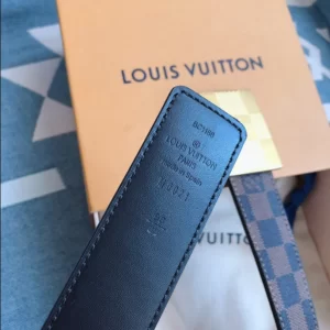 Louis Vuitton Belt - LB21