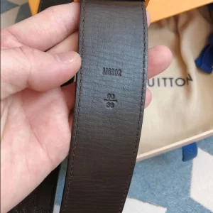 Louis Vuitton Belt - LB35