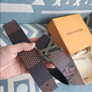 Louis Vuitton Belt - LB57