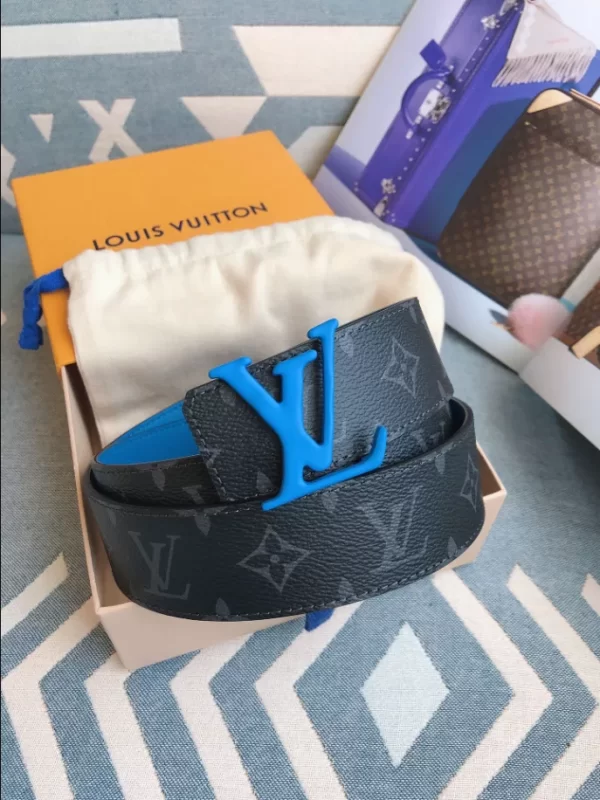 Louis Vuitton Belt - LB61