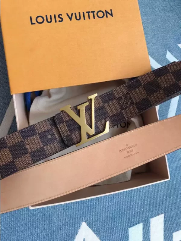 Louis Vuitton Belt - LB51