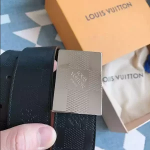 Louis Vuitton Belt - LB22