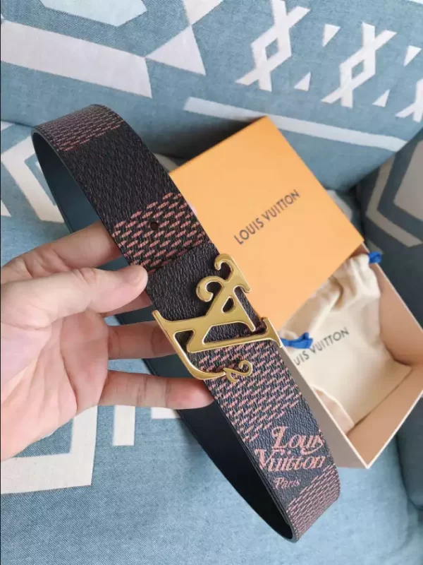 Louis Vuitton Belt - LB54