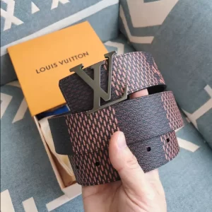 Louis Vuitton Belt - LB57