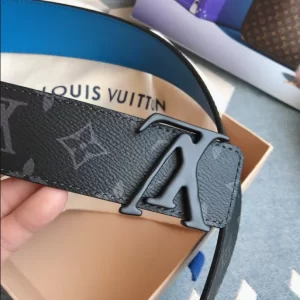 Louis Vuitton Belt - LB60