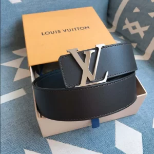 Louis Vuitton Belt - LB39