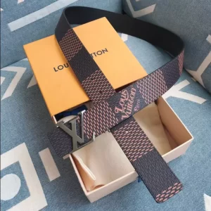 Louis Vuitton Belt - LB57