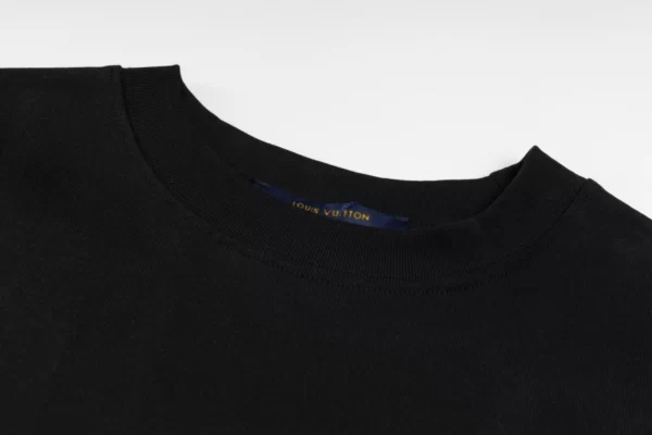 Louis Vuitton T-shirt - LT89