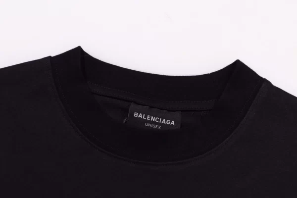 Balenciaga T-Shirt - BT42