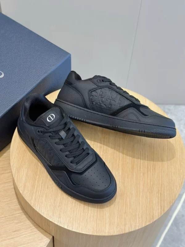 Dior B27 Low-Top Sneaker In Black - DS107