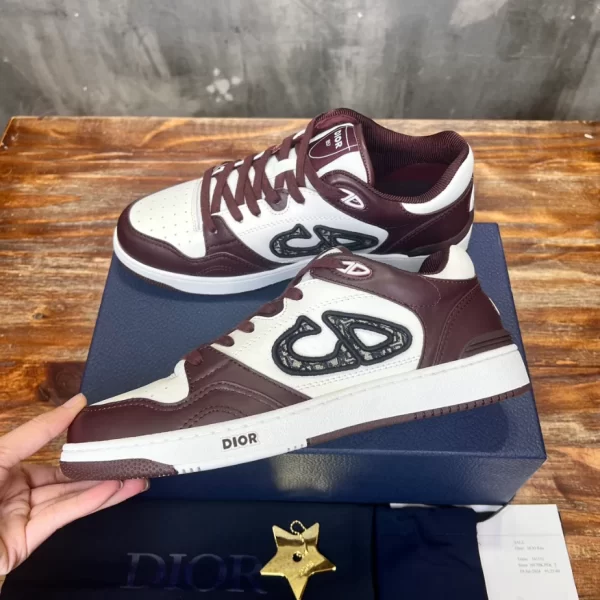 Dior B57 Low-Top Sneaker Burgundy and White Smooth Calfskin - DS105