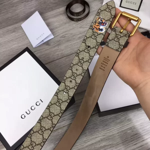 Gucci Tiger Print GG Supreme Belt - GB15