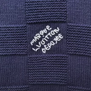 LV Damier Pullover With Pearl Signature - HL36