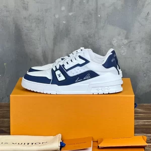 Louis Vuitton Trainer Sneaker In Navy Blue - LS220