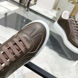 Alexander McQueen Oversized Retro Sneaker - AS35