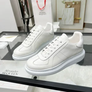 Alexander McQueen Oversized Retro Sneaker - AS36