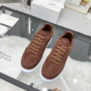 Alexander McQueen Oversized Retro Sneaker - AS37