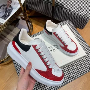 Alexander McQueen Oversized Sneaker - AS22