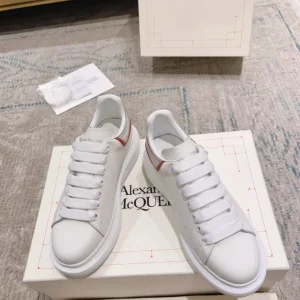 Alexander McQueen Oversized Sneaker - AS28