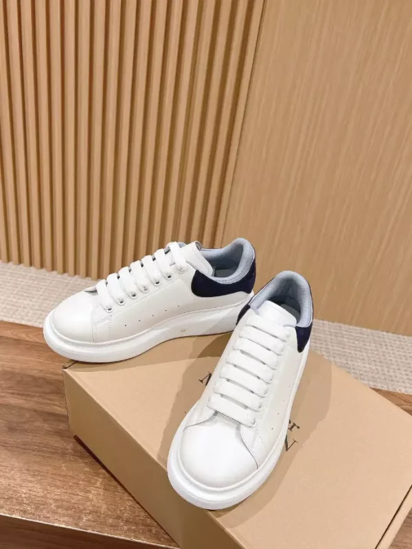 Alexander McQueen Oversized Sneaker - AS29