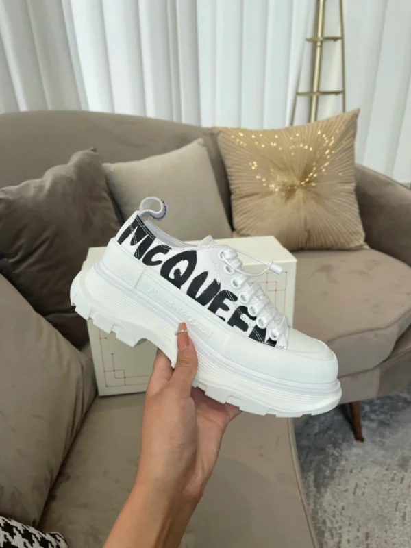 Alexander McQueen Tread Slick Low-top Sneakers - AS48