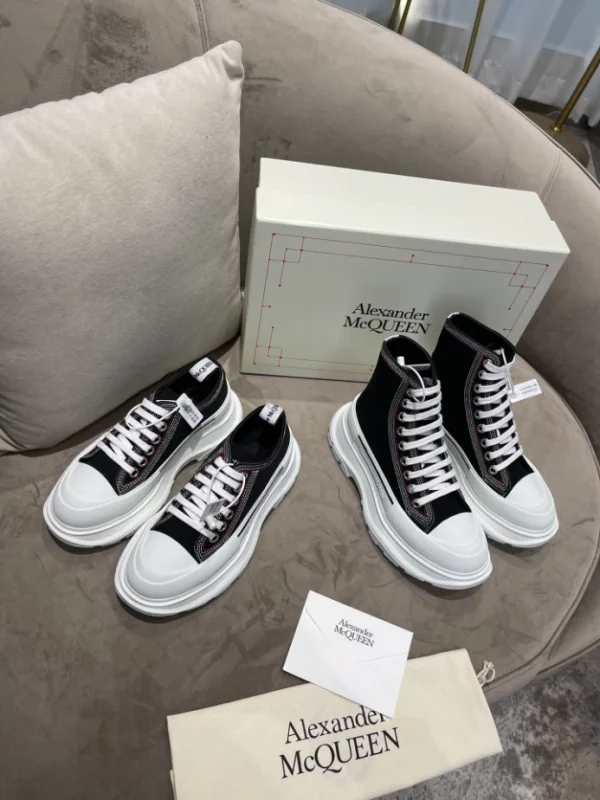 Alexander McQueen Tread Slick Low-top Sneakers - AS50