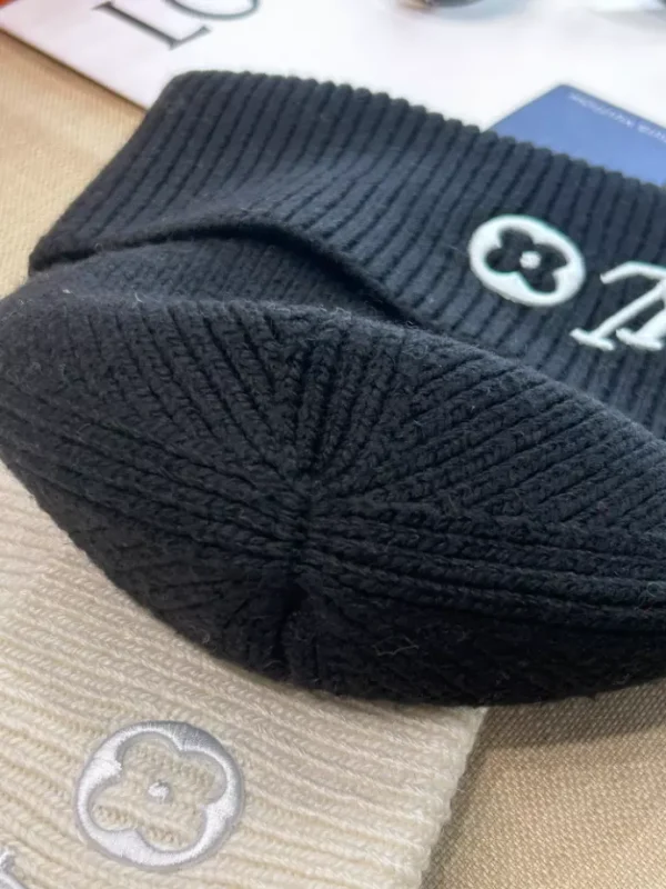 LV Headline Beanie - LCH61